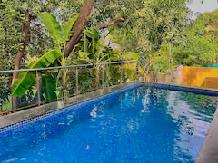 Floravine 2BHK Pvt Pool By Stellar Stays